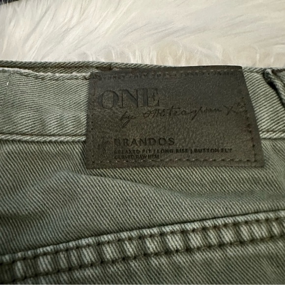 One Teaspoon Super Khaki Brandos Relax Fit Denim Shorts Size 27 - Picture 8 of 12
